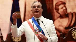 Conversatorio entre el presidente Luis Rodolfo Abinader y la Opinión Pública