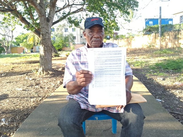 Extransportista reclama deuda de RD$5 MM; denuncia fue estafado con cheque sin fondo en obra habitacional