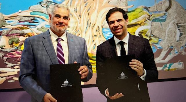 Ministerio de Cultura y APEC firman convenio para fortalecer la formación cultural y artística