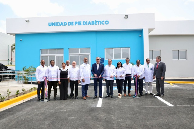 Viceministra de la Presidencia Scarlet Benzan valora positivamente inauguración de nueva Unidad de Pie Diabético