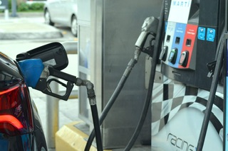 Gobierno mantiene subsidio; dispone RD 123.6 millones para sostener precios de combustibles esenciales sin variación