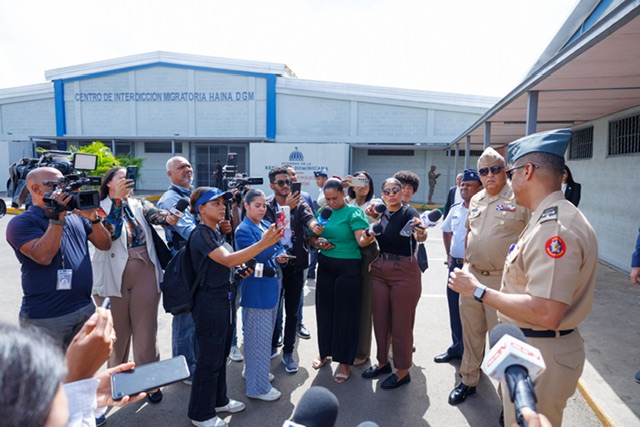 Migración anuncia despliegue de nuevos agentes y expansión nacional de unidades de control