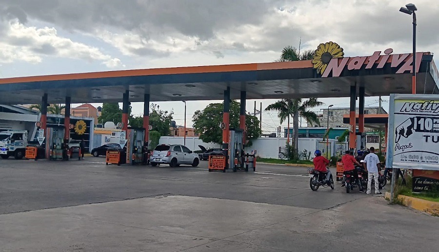Autoridades indiferentes antes derrame de combustible de una Bomba Nativa en Los Tres Brazos