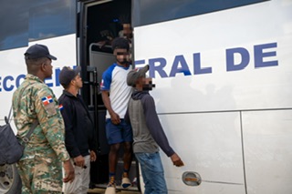 DGM destaca esfuerzos y estrategias de inteligencia en operativos de interdicción y deportación en el país