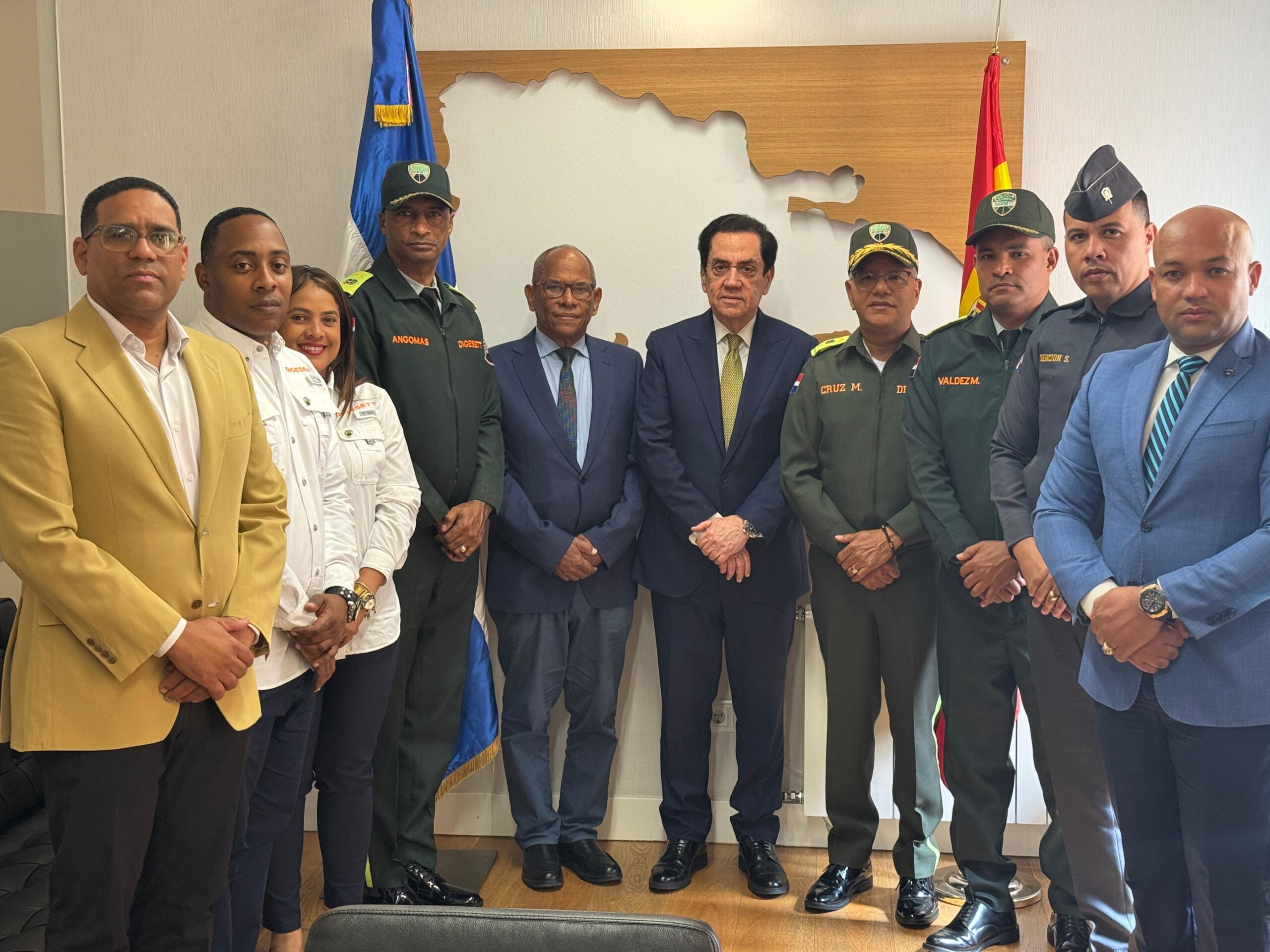 DIGESETT encabeza visita oficial a la Embajada Dominicana en España con ocasión a referenciación internacional en seguridad vial
