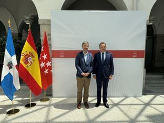 Ministro Ito Bisonó y consejero de la Comunidad de Madrid Miguel Ángel García impulsan relaciones bilaterales