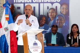 Centros Tecnológicos Comunitarios impulsan la formación digital de 150 jóvenes en Santo Domingo Norte