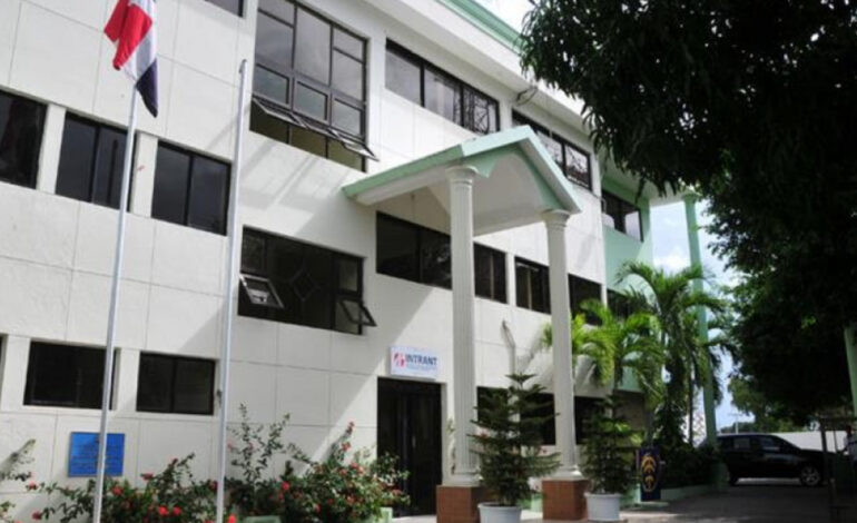 Intrant hará Encuesta de Movilidad 2025 para seguir mejorando el tránsito de Santo Domingo