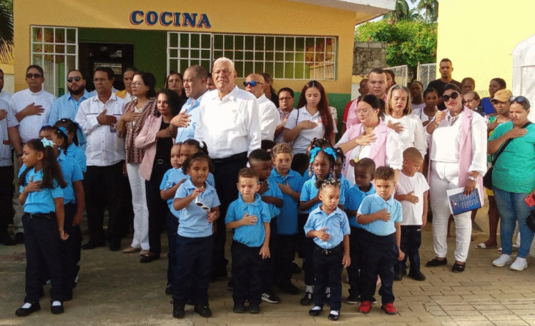 Primera semana del año escolar 2025-2026 se desarrolla con éxito