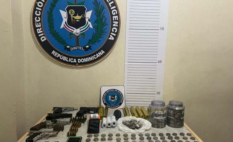 PN y MP apresan tres personas y ocupan armas de fuego, dinero y otros objetos durante allanamientos en Espaillat