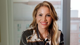 Líder dominicana Rosa J. Núñez nombrada en el ALX100 2025: Líderes Latinos en Massachusetts