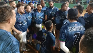 Adovenprofar-A y los Mellos van por copa Júnior Superior de softbol del DN