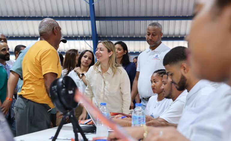 Social impacta a más de 830 mil personas con la Ruta de Superación de la Pobreza