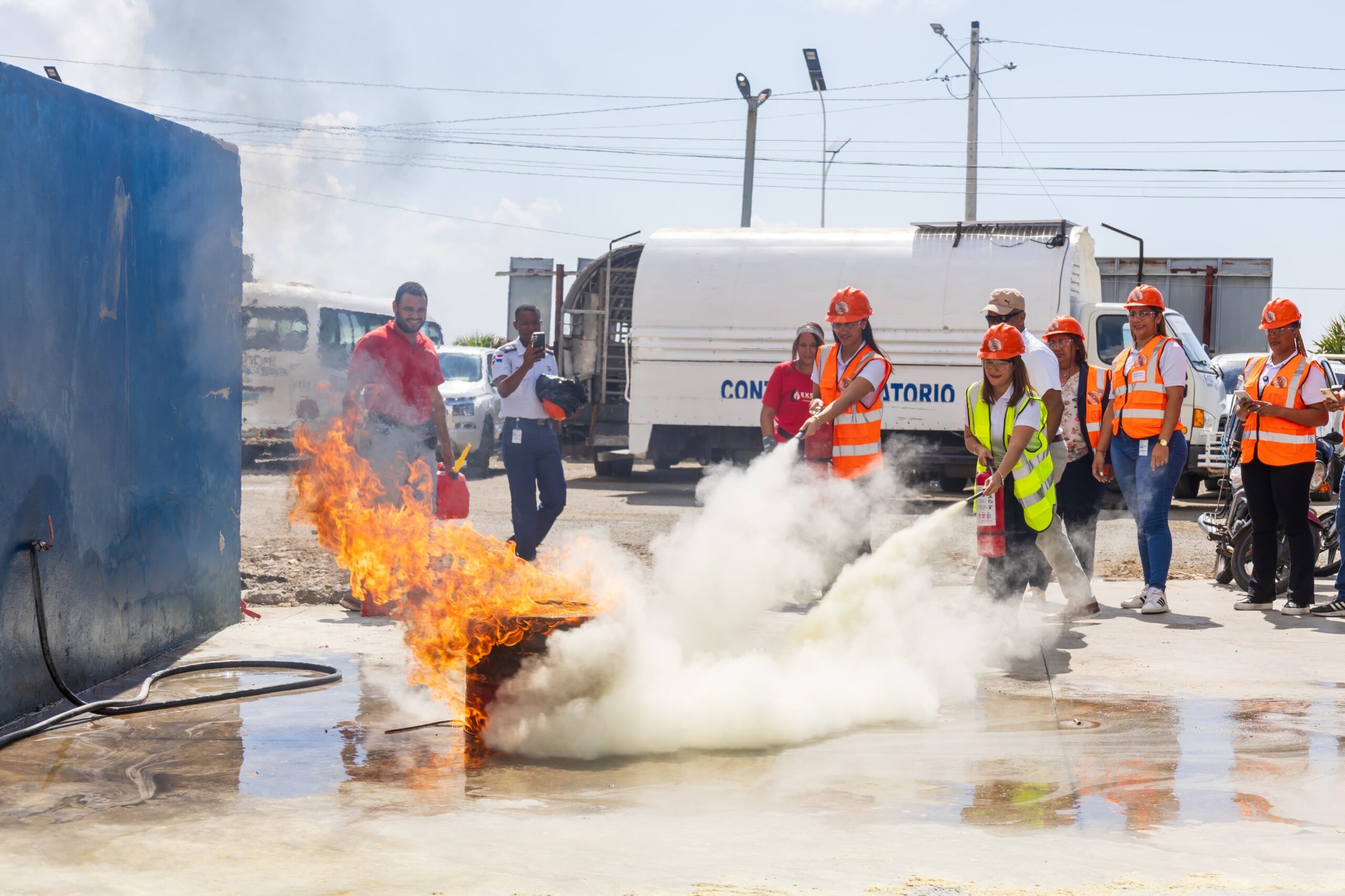 DGM fortalece su capacidad de respuesta con taller de prevención y control de incendios