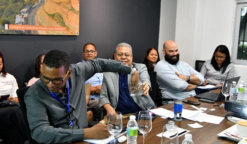 Con la entrega de 70 viviendas, presidente Abinader transforma la vida de familias desalojadas en el sector Kosovo de Imbert