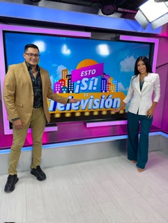 Comunicador venezolano Marlon Rengel demuestra su creatividad y talento en «Esto sí es televisión»