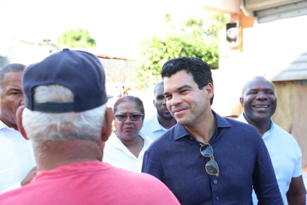 Wellington Arnaud informa drenaje pluvial calle 20, en San Pedro de Macorís, será inaugurado el próximo viernes 17