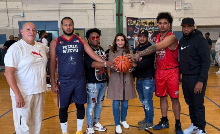 La Liga Pollitos NYC Presenta el 1er Torneo de Baloncesto Superior de Santiago en Nueva York