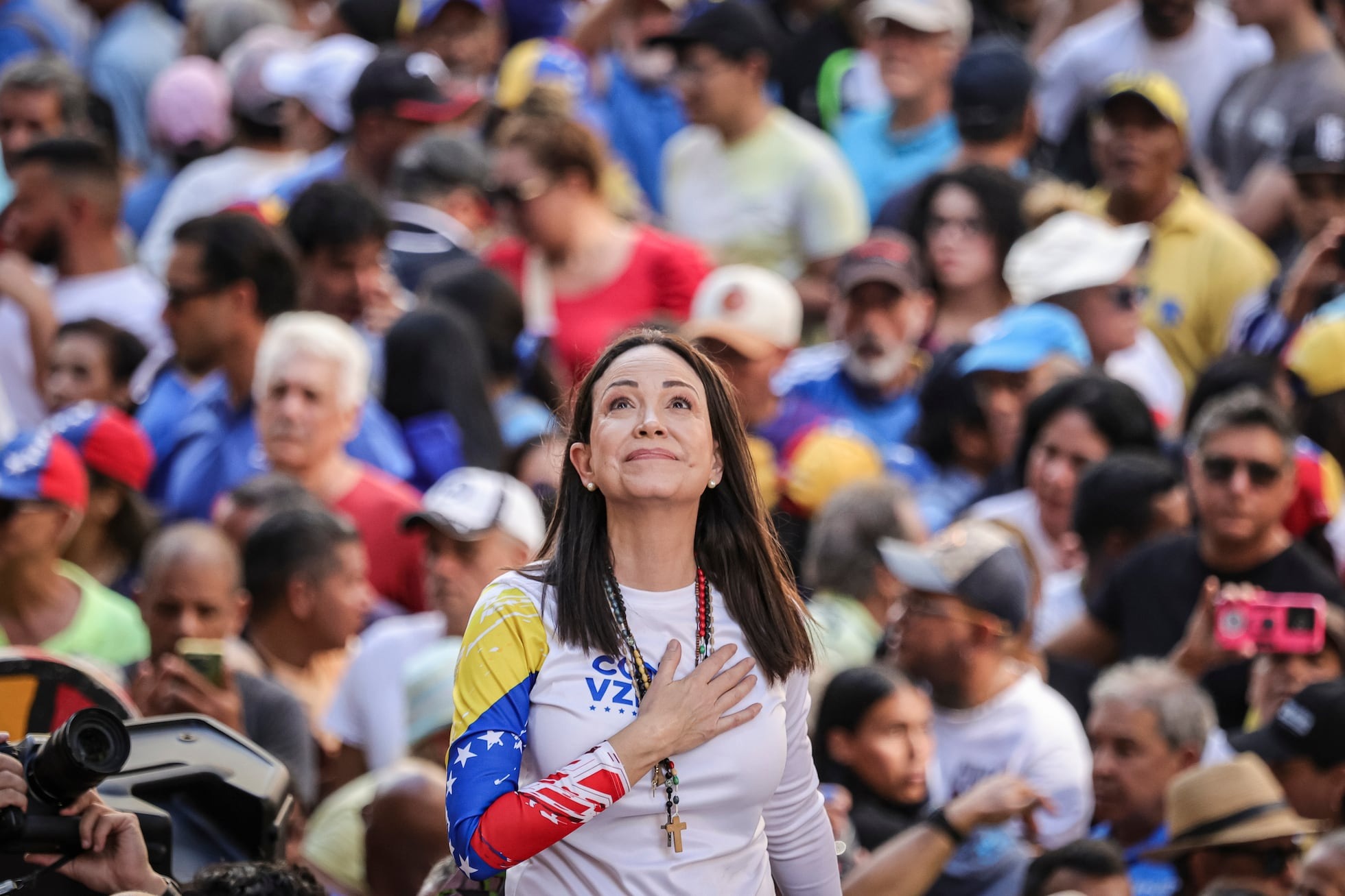 Maria Corina recibe y encarna el verdadero símbolo por la Paz