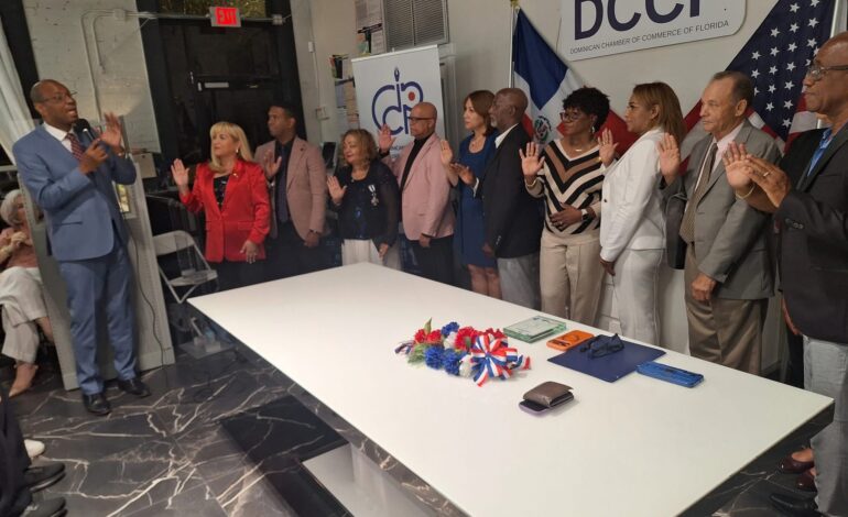 CDP: Juramentan directivos  Orlando