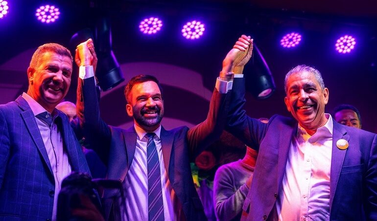 Ydanis Rodríguez anuncia durante masivo acto su apoyo oficial a Mamdani para alcaldía NYC