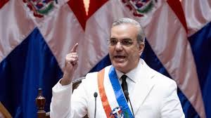 Conversatorio entre el presidente Luis Rodolfo Abinader Corona y la Opinion Publica