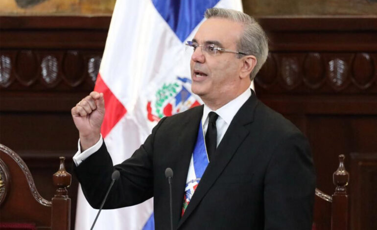 Presidente Abinader inaugura paso a desnivel 27 de Febrero–Isabel Aguiar