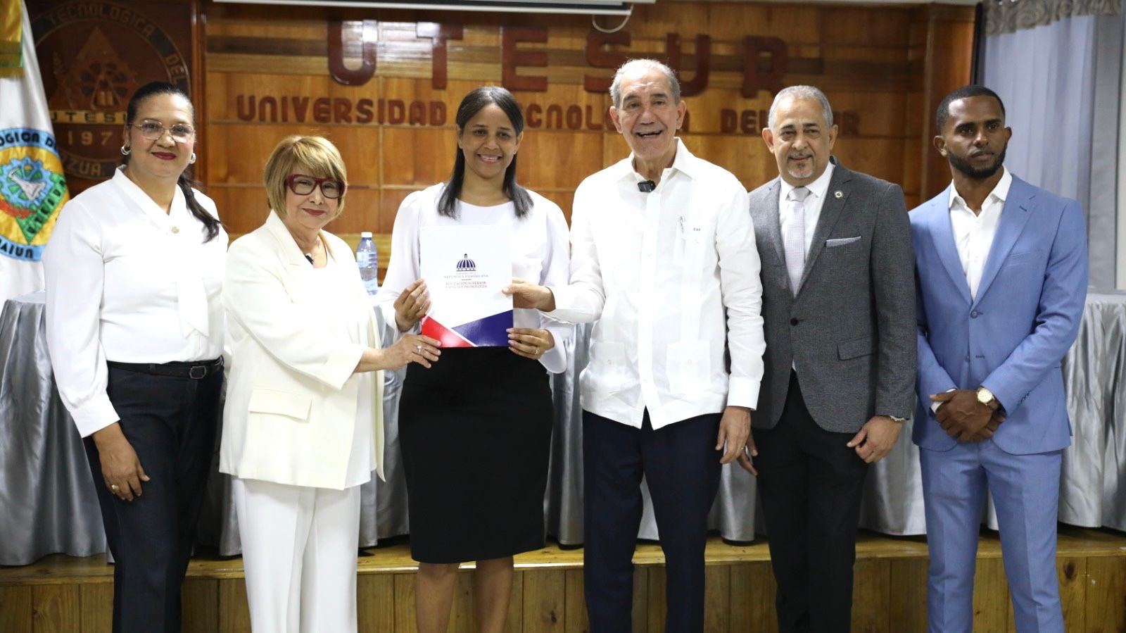 Las becas nacionales: un puente hacia la esperanza y el desarrollo