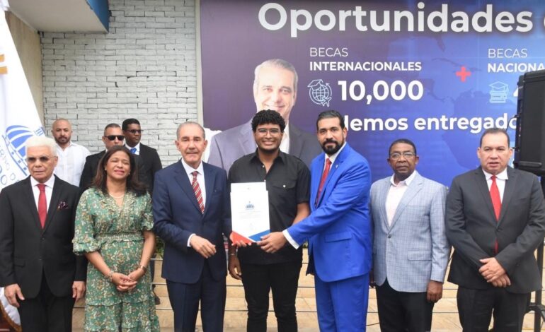 Una beca, una esperanza: el poder transformador del Mescyt en la vida de miles de dominicanos