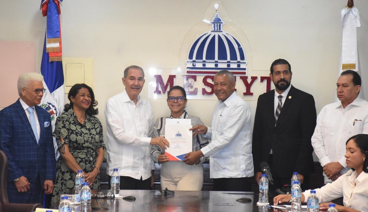 Más de 10.000 puertas abiertas al mundo: las becas internacionales en la gestión de Luis Abinader.