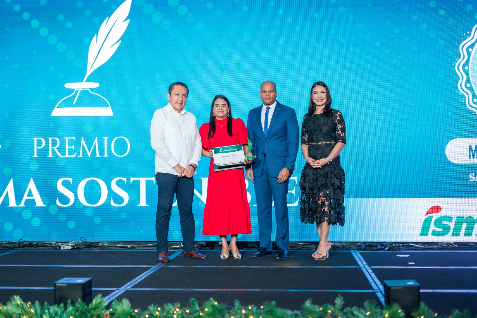 Periodista de Noticentro  gana el premio “Pluma Sostenible”