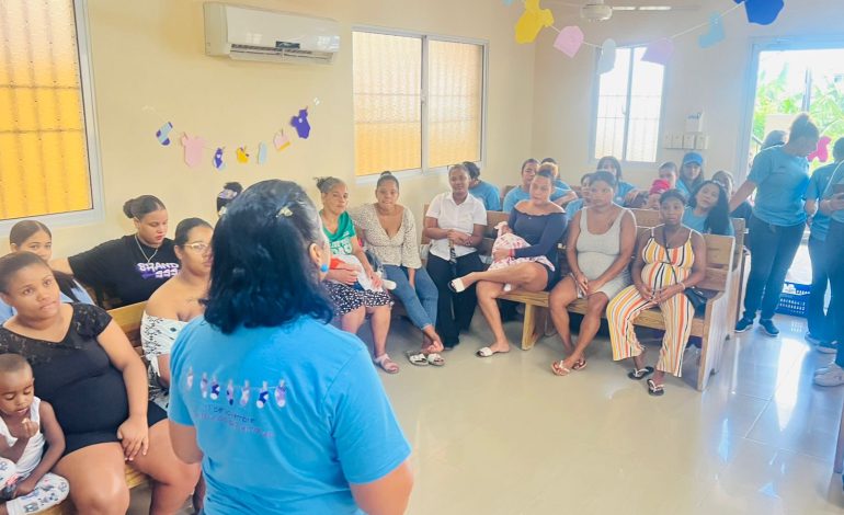 Área VI de Salud Imparte Charla para Prevenir Partos Prematuros