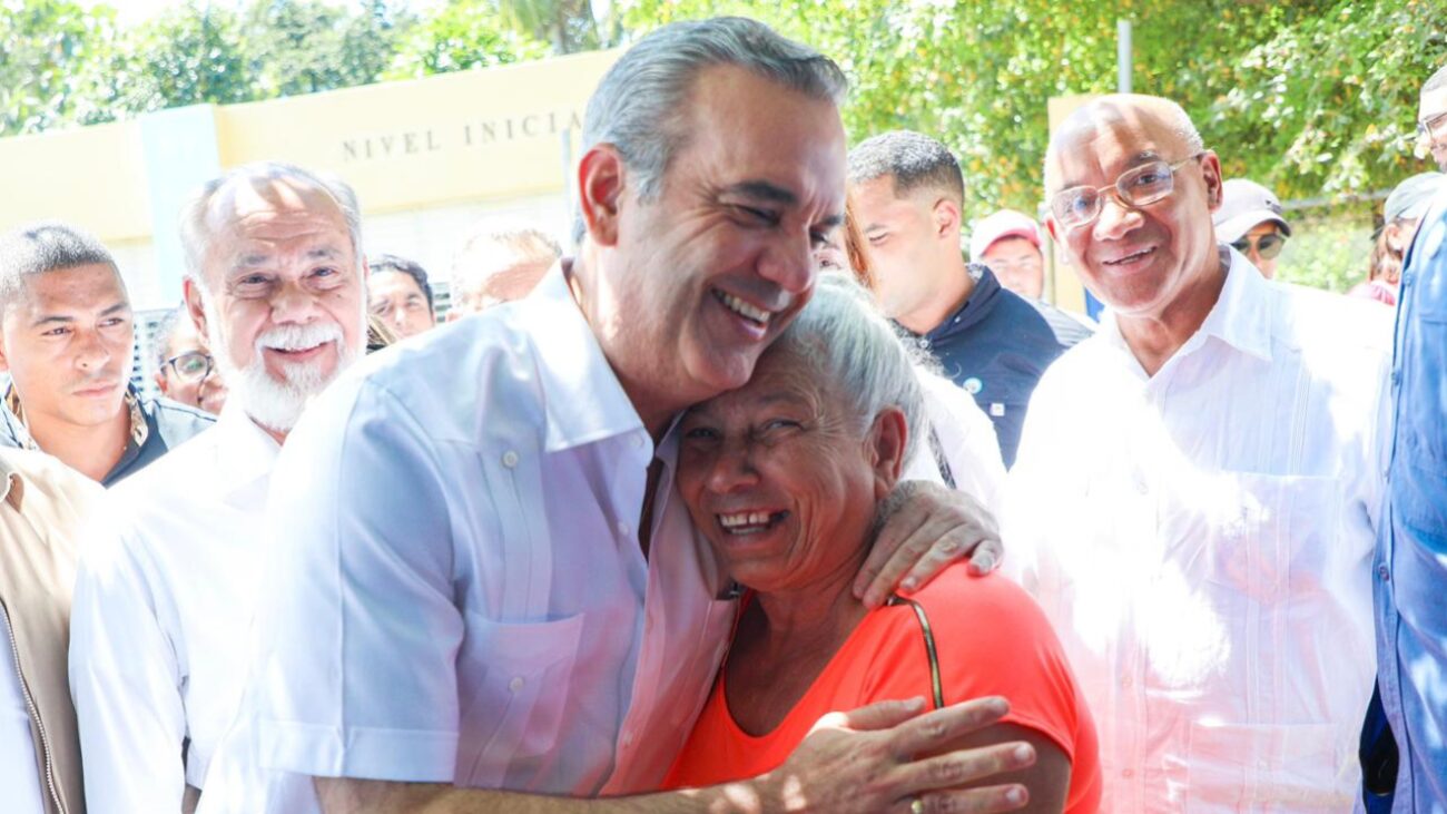 Presidente Abinader sostendrá almuerzo este sábado con militares en el Ministerio de Defensa