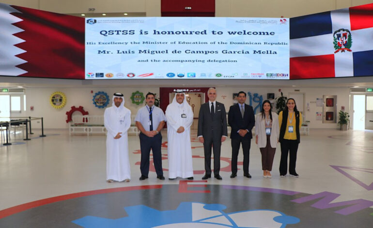 Ministro Luis Miguel De Camps expone en el WISE 12 la estrategia dominicana para transformar la inversión educativa en mejores aprendizajes