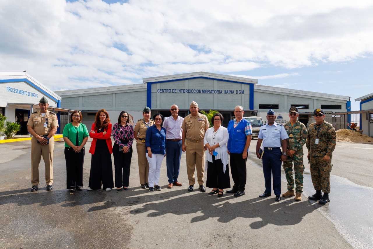 Funcionarios ONU en RD visitan Centro de la DGM en Haina; los recibió Lee Ballester