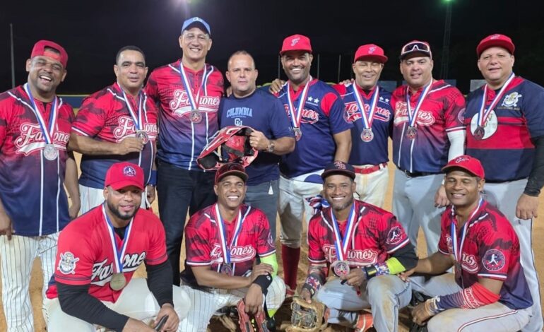 Los Faraones 2004 ganan II Torneo Copa Navideña Lisoa 2025