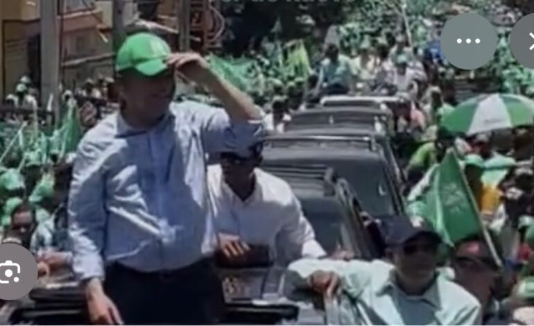 La Fuerza del Pueblo en calentamiento para la marcha del domingo