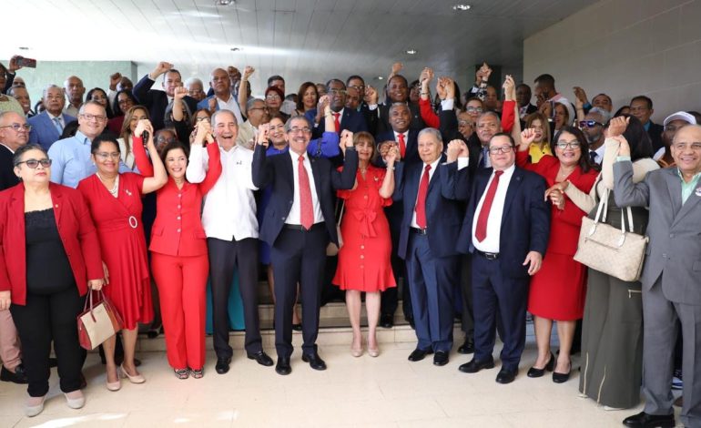 Histórica alianza entre el doctor Jorge Asjana David y la doctora Rosalía Sosa Pérez fortalece el camino hacia una UASD más inclusiva y visionaria