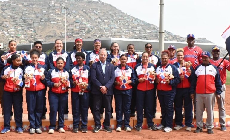Juegos Bolivarianos un escenario de fogueo para el softbol femenino dominicano