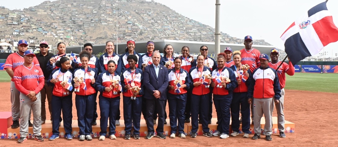 Juegos Bolivarianos un escenario de fogueo para el softbol femenino dominicano