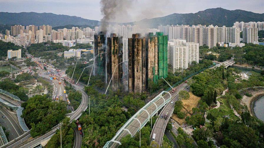 Hong Kong investiga a la constructora del incendio de Tai Po con al menos 94 fallecidos