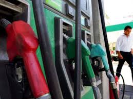 Gobierno mantiene precios de combustibles con subsidio