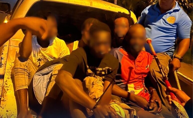 En zonas urbanas, rurales y fronterizas la DGM detiene este miércoles 947 extranjeros irregulares y deporta 768