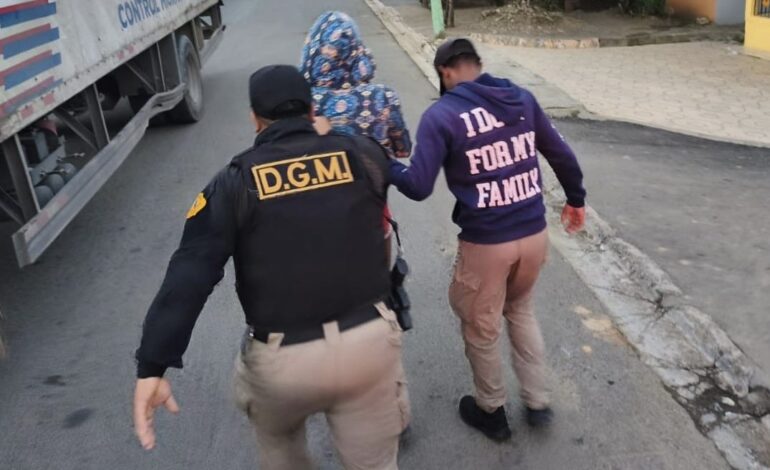 La DGM y fuerzas de seguridad detuvieron este jueves 1,204 personas en condición irregular