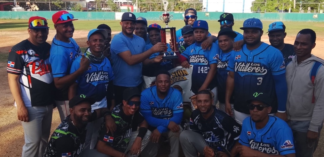 Los Vitilleros se coronan campeones de la Copa Navideña Villa Faro 2025