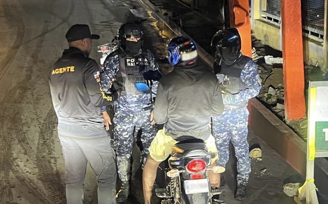 Dirección General de Migración detiene 1,979 y deporta 2,611 extranjeros ilegales en operativos del fin de semana