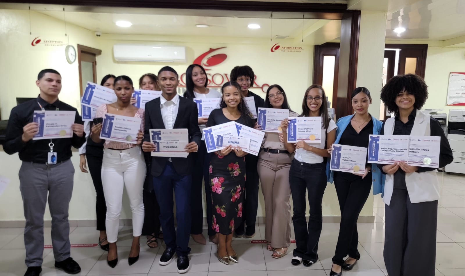 Fundación Pro Niños y Jóvenes La Esperanza impulsa liderazgo juvenil con Modelo ONU en Santo Domingo Oeste