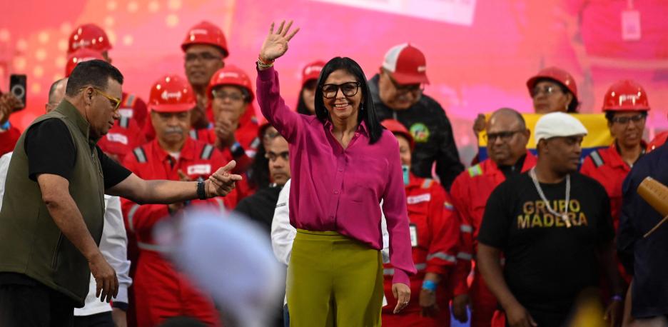Delcy Rodríguez anuncia un proyecto de amnistía.