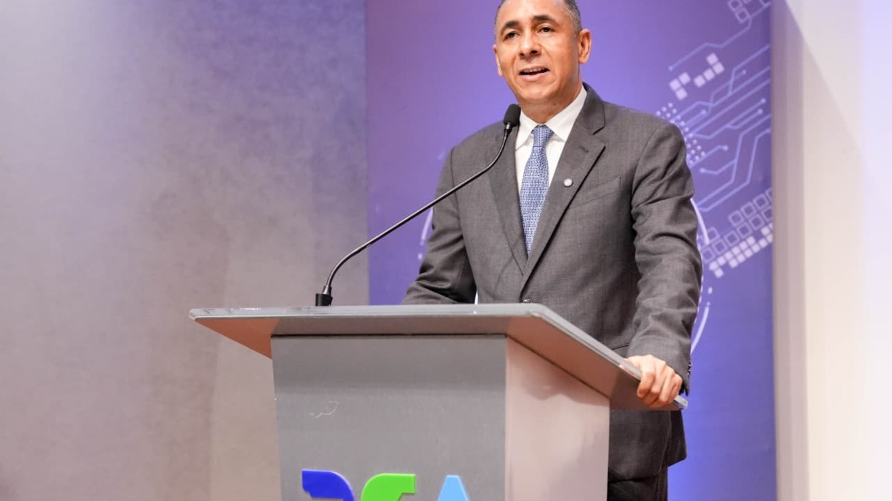 Nuevo director general de Aduanas asume