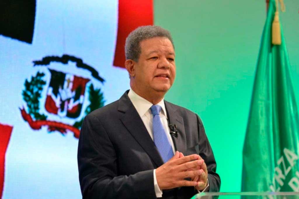 Leonel opina sector eléctrico no recibe «inversiones necesarias»
